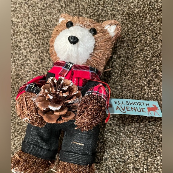 Ellsworth Avenue Vintage Christmas Decor Straw Bear Set- Boy and Girl Set - Picture 5 of 5